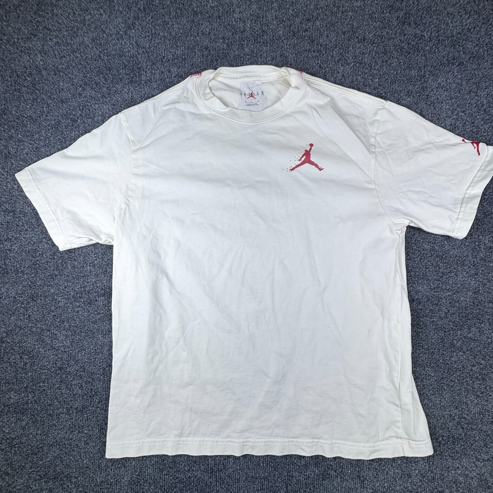 Air Jordan Essentials Holiday T‎ Shirt Mens Large Sail Red Logo Graphic Cotton
